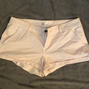 So juniors 15 shorts